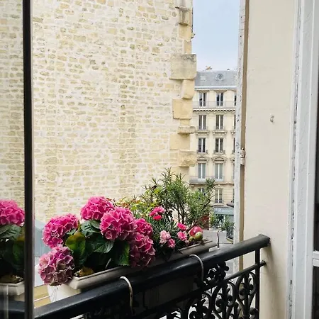 公寓 Two-bedroom Champs-elysees *