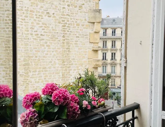 شقة Two-bedroom Champs-elysees *